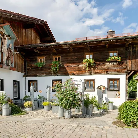 Otel Am Haslinger Hof