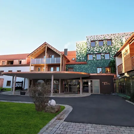 Am Haslinger Hof 4* 巴特法兴格