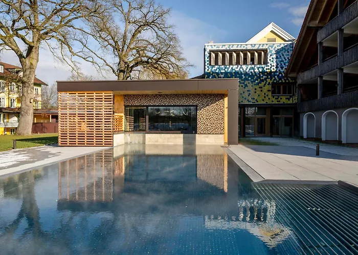 Hotel Am Haslinger Hof 4*