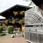 Am Haslinger Hof מלון 4*