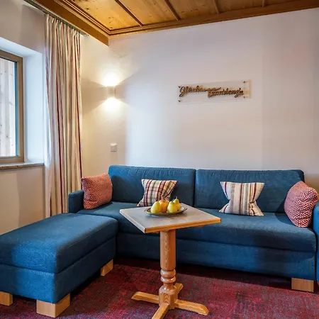 Am Haslinger Hof 호텔 4*