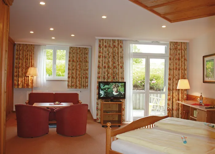 מלון Am Haslinger Hof 4*