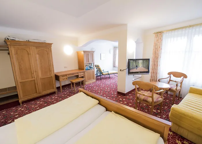 호텔 Am Haslinger Hof 4*